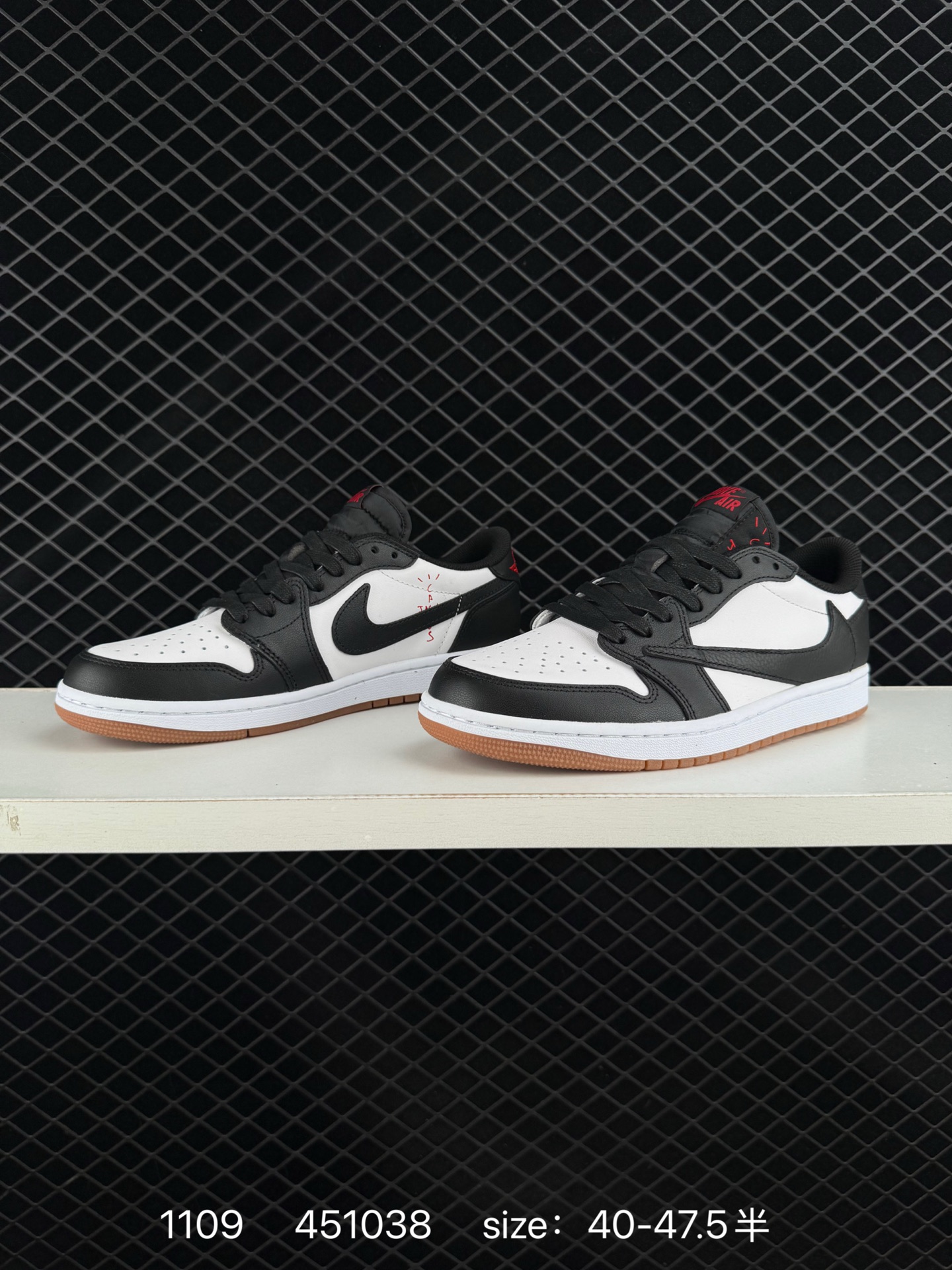 Travis Scott x Air Jordan 1 Low